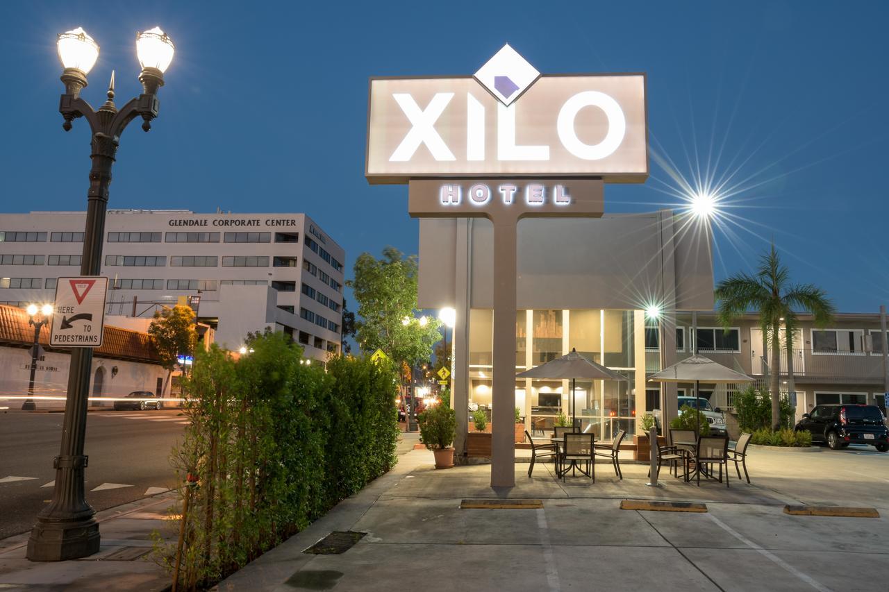 Hotel Xilo Глендейл Екстериор снимка